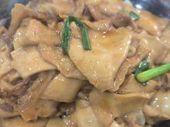 -湖南人家湘菜馆(镇江路店)
