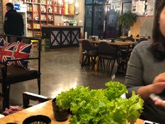-极简·炭火烤肉主题餐厅·龙虾烧烤·烤羊排(宝龙店)