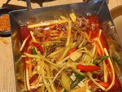 -川堂风·跷脚牛肉·乐山爆炒(宝山日月光店)