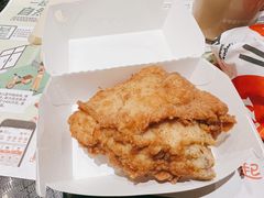 -肯德基(东安路站店)