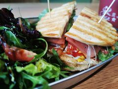 -Catch Bagel(芳草地店)