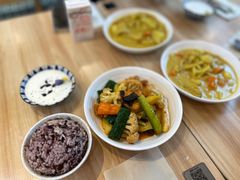 -轻蔬不用等·素食(江苏路店)