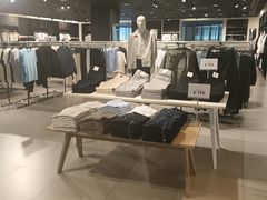 -H&M(鹏欣水游城店)