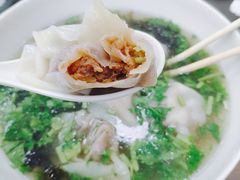 招牌鲜肉馄饨-天宫院小吃·包子炒肝儿(管庄店)