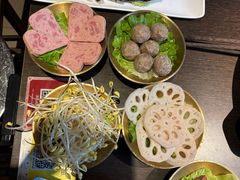 -九牧鱻·渝老鬼重庆火锅(人民路店)