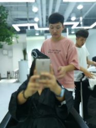 点击看大图 短发-尚·丹尼Hair