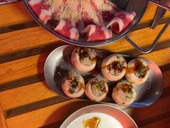 -叽叽扎扎烤肉场(生态城万达店)