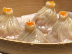活拆蟹黄小笼包-成隆行·蟹王府(九江路店)