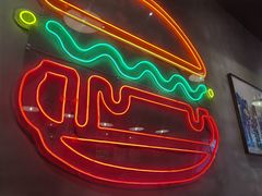 -牛纽塔·牛人堡(群众路店)