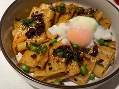 -Mogul Eatery·大亨餐酒馆