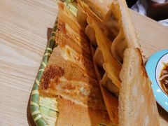 -赵奶奶水饺锅贴小酒馆(丁字沽店)