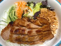 猪颈肉捞檬粉常温-越小品·越南餐厅(万科里店)