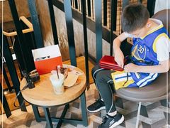 -星巴克臻选(湖滨道店)