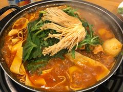 -喇喇排骨火锅·传统韩式脊骨汤(望京西园总店)