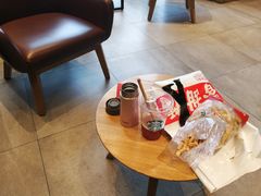 -星巴克臻选(济南万达店)