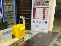 -蓝海豚游泳俱乐部(南京西路店)