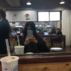 -镁连社·美联社