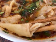薄皮抄手-袁妈红豆汤(重庆总店)
