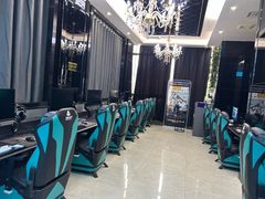 -绿树电竞(五路店)