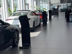 -奔驰利星行(北京花乡店)