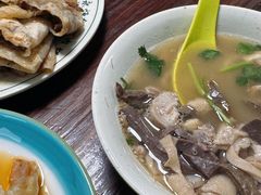 羊杂碎汤-清真永恒华威肉饼(潘家园店)