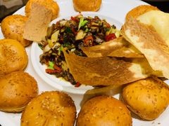 -万重锦·人文川菜馆(骡马市店)