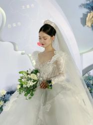 -欣薇婚纱(新源乐汇城店)