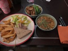 -青岛海尔洲际酒店