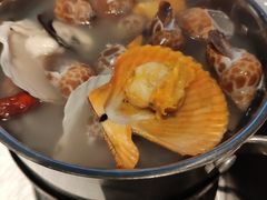 -领鲜活海鲜榴莲自助火锅(东门店)