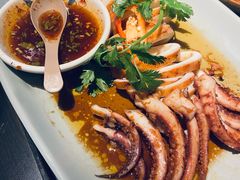 泰汁烧鱿鱼-大头虾越式风味餐厅(光明广场店)