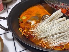 -伍师兄市井火锅(东部星悦天地店)