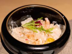 凤梨虾球-穹六人间 people 6(岳阳路店)