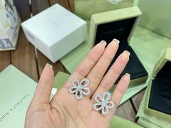 -聚云奢二手奢侈品黄金手表包包回收·中古店(上海店)