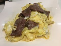 -新大咀港式茶餐厅(宝山万达店)
