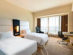 -上海虹桥西郊假日酒店