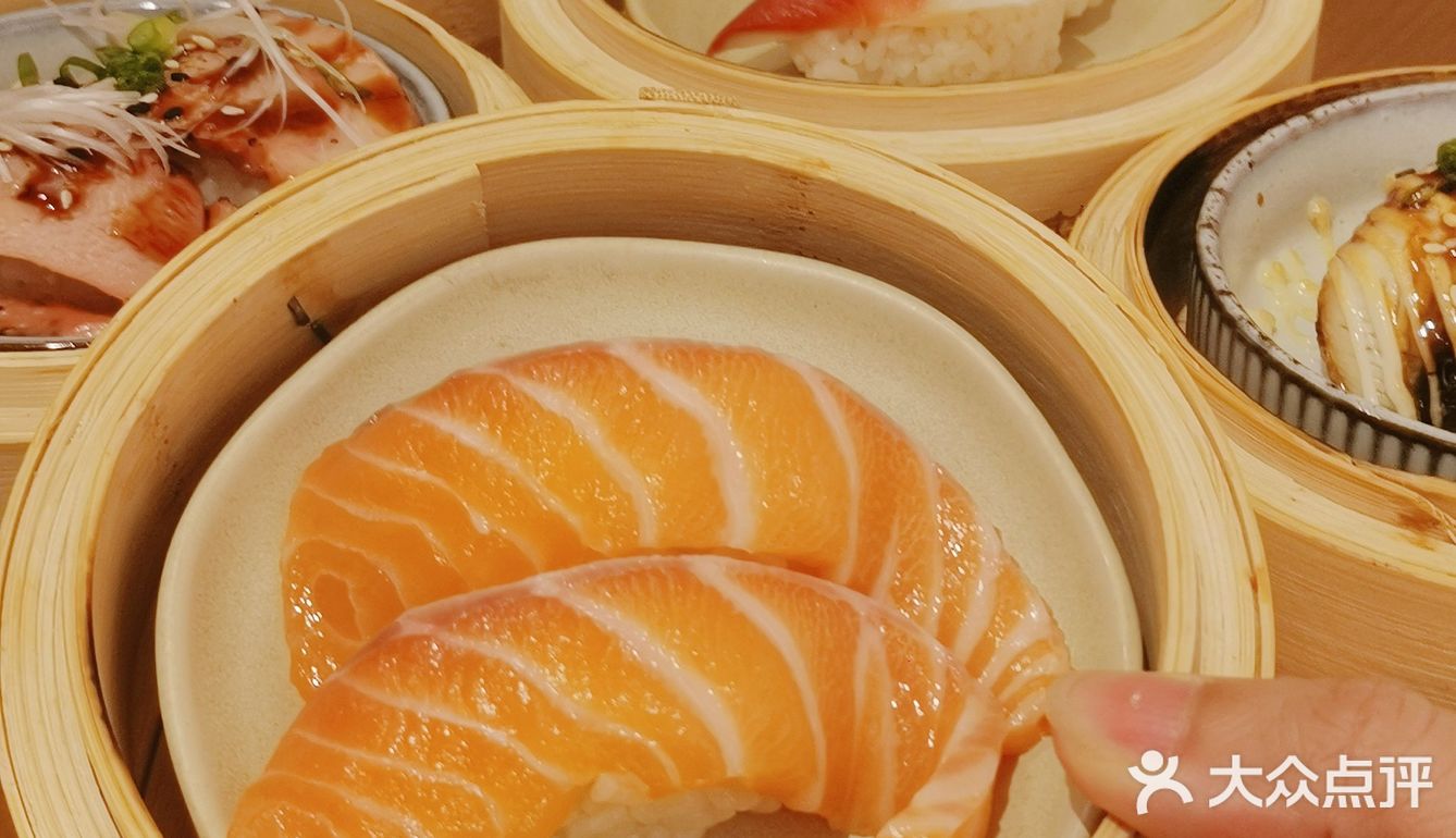 🍵日料×早茶跨界？一盅两件寿司也太潮了吧