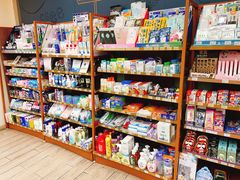 零售区-全家便利店(上丰路店)