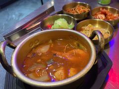 -釜山火炉·海鲜烤肉(紫藤路店)