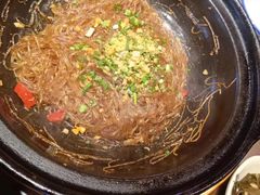 -富正毅三下锅·湘西韵味(天门山索道店)