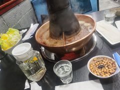 -楼外楼大刀肉传统火锅居(幸福街店)