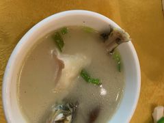 -胖大姐黄辣丁鱼庄(新津店)
