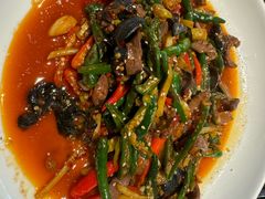 -川流不息·地道川菜·小龙虾(松东路店)