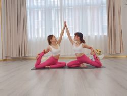 -亚太瑜伽普拉提学院