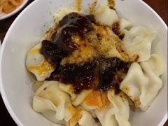 红油水饺-胡成记口蘑龙眼包子(盐道街店)