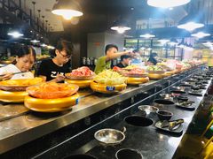 自助取餐区-汤响自助回转火锅百汇(乐峰广场店)