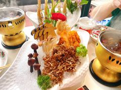 -靓海海鲜火锅(水上湖边观景店)