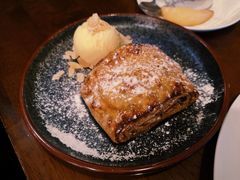 -Brotzeit博璨德国啤酒餐厅(亮马桥官舍店)