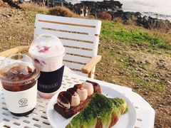 -Cafe Aewol Monsant