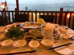 -夜宴江景餐厅