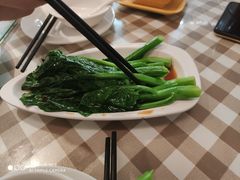 -新大咀港式茶餐厅(宝山万达店)